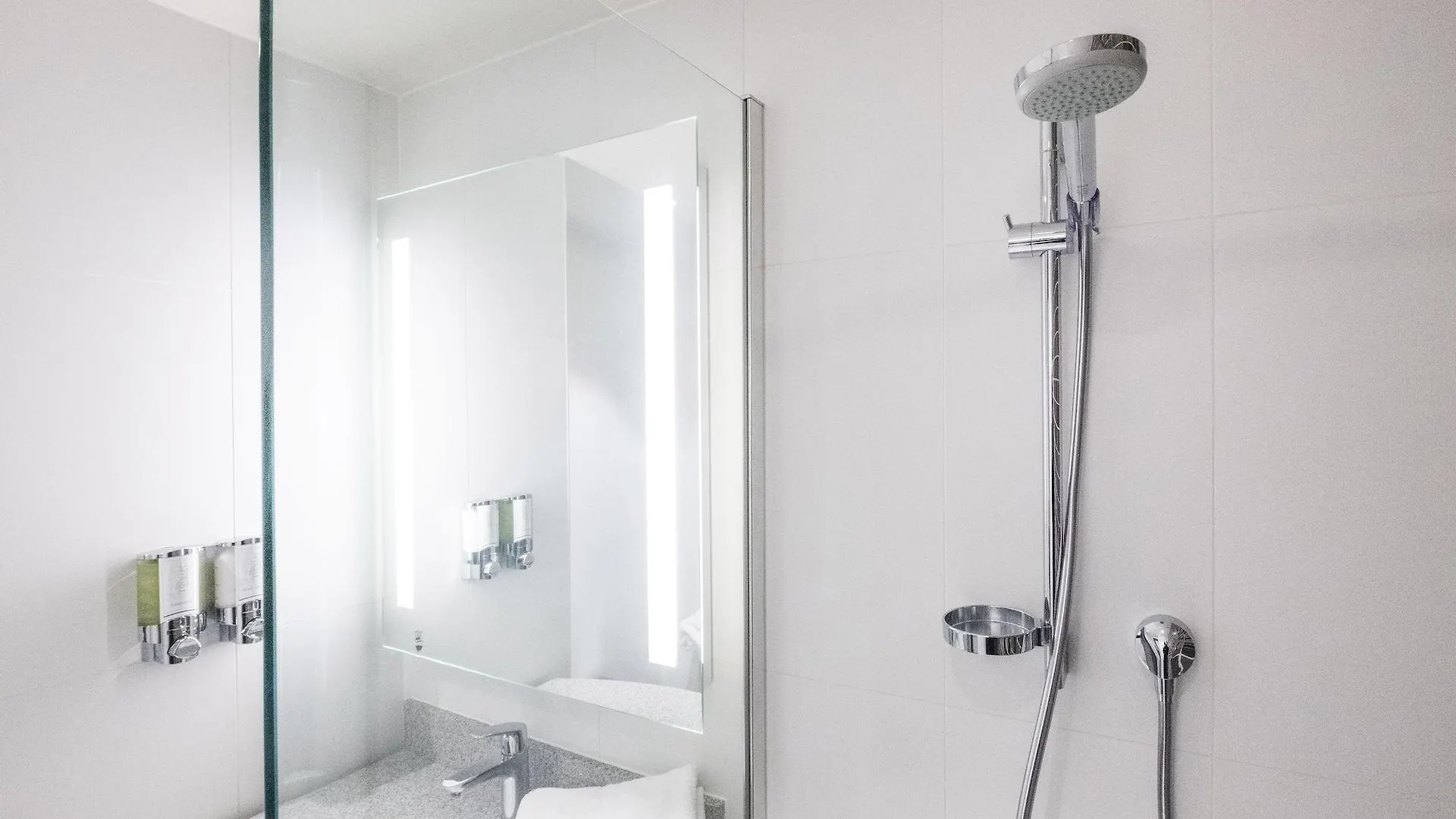 Hampton By Hilton Aberdeen Airport Dyce