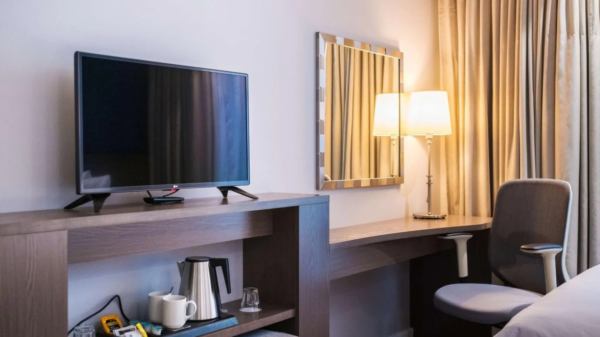 Hampton By Hilton Aberdeen Airport Dyce Hotel