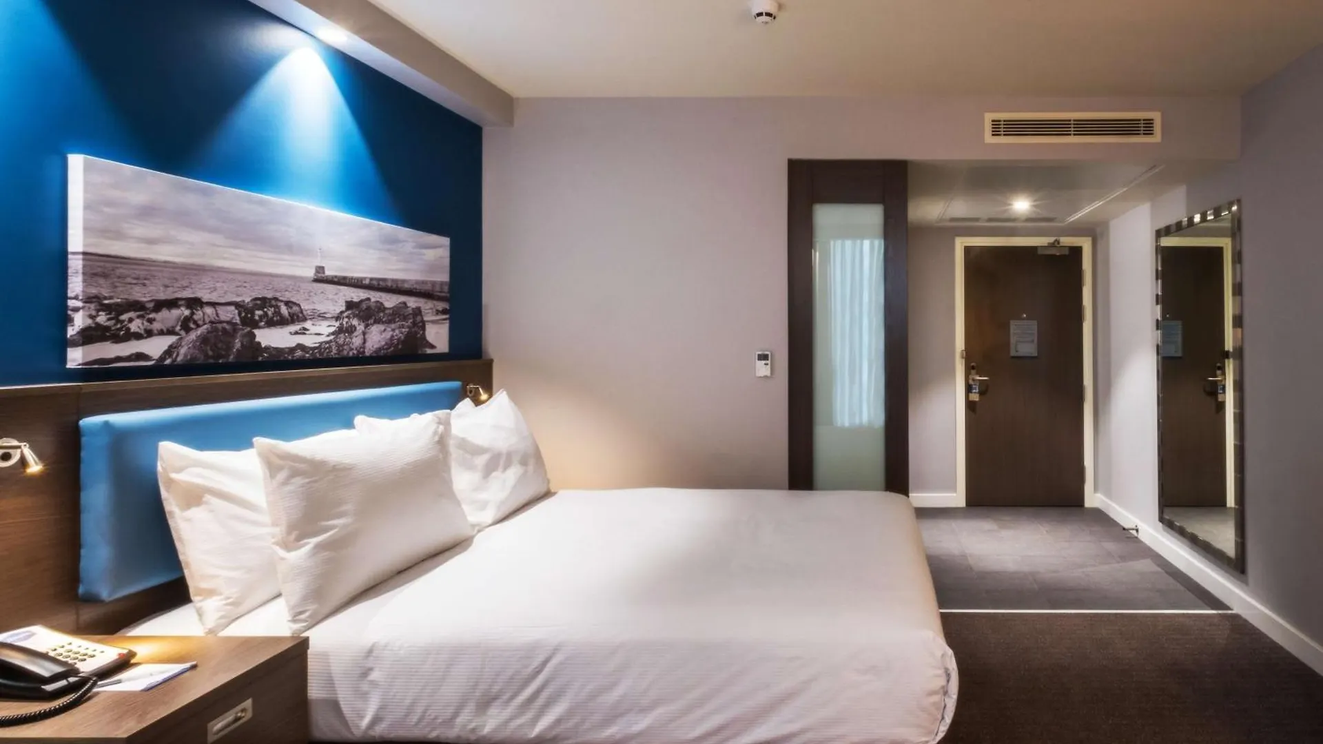 Hampton By Hilton Aberdeen Airport Dyce